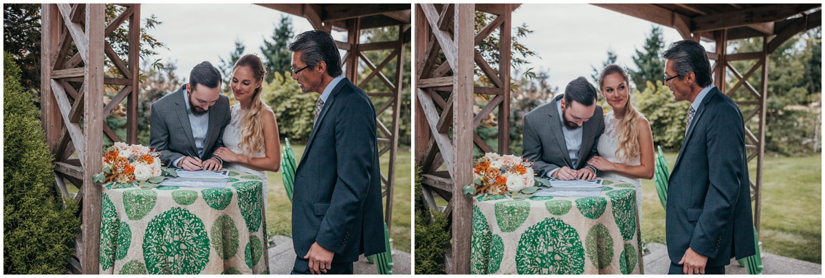 bride and groom sign the marriage license | glenwood treefarm tacoma washington photographer