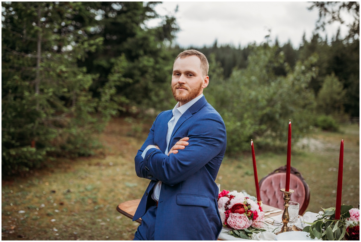 groom portrait with table | Gold Creek Pond Washington Elopement Photographer